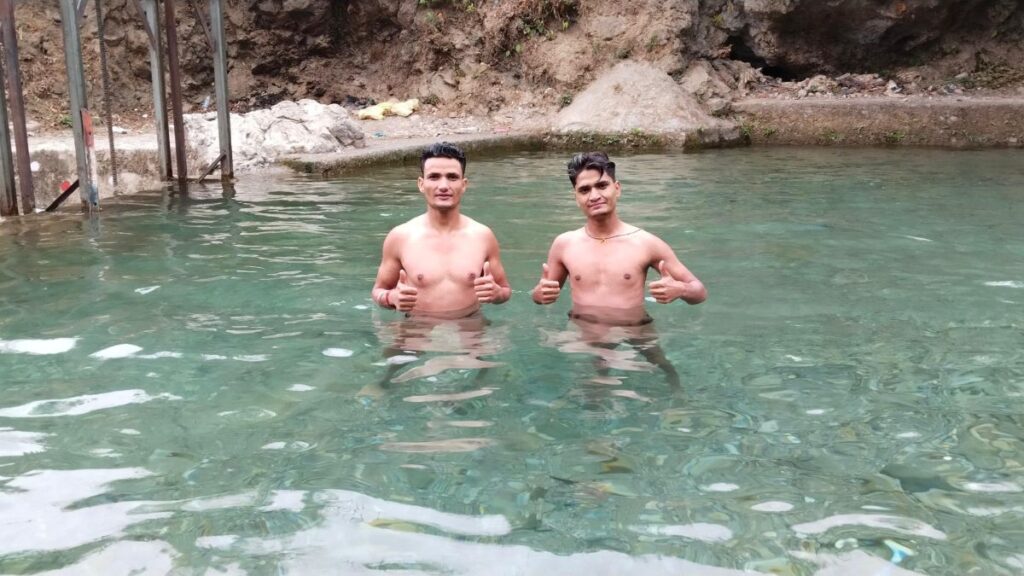 mussoorie bhatta falls